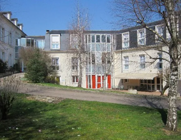 ehpad-courson-les-carrieres-89560